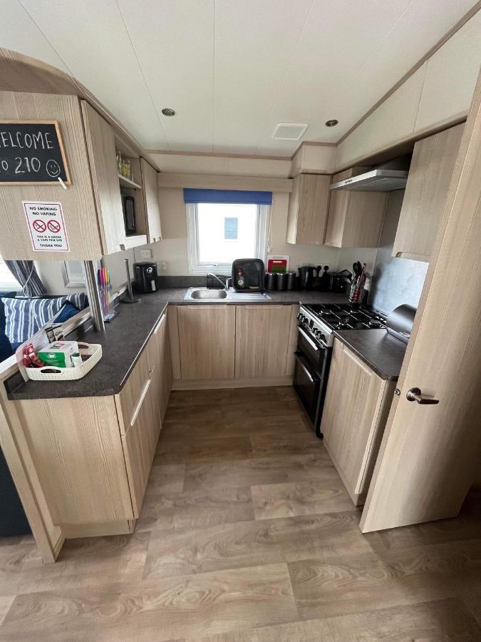 Tranquil Breaks Ltd Villa Prestatyn Exteriör bild
